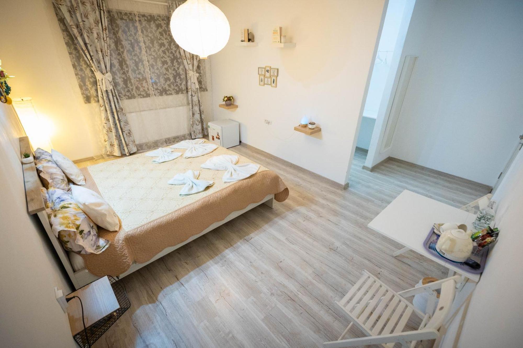 Happy Guest house *